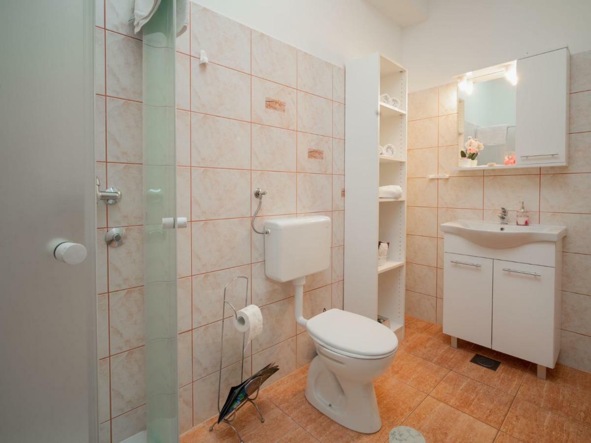 Apartment Daria Labin  Bagian luar foto